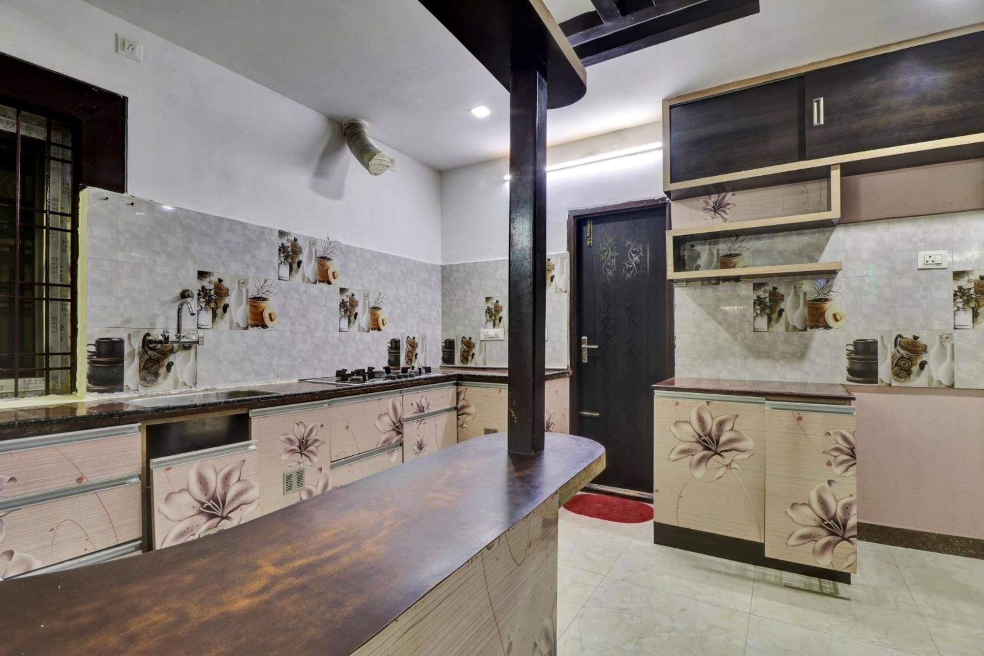 Hotel O Seshadri Homestay Tirupati Eksteriør billede
